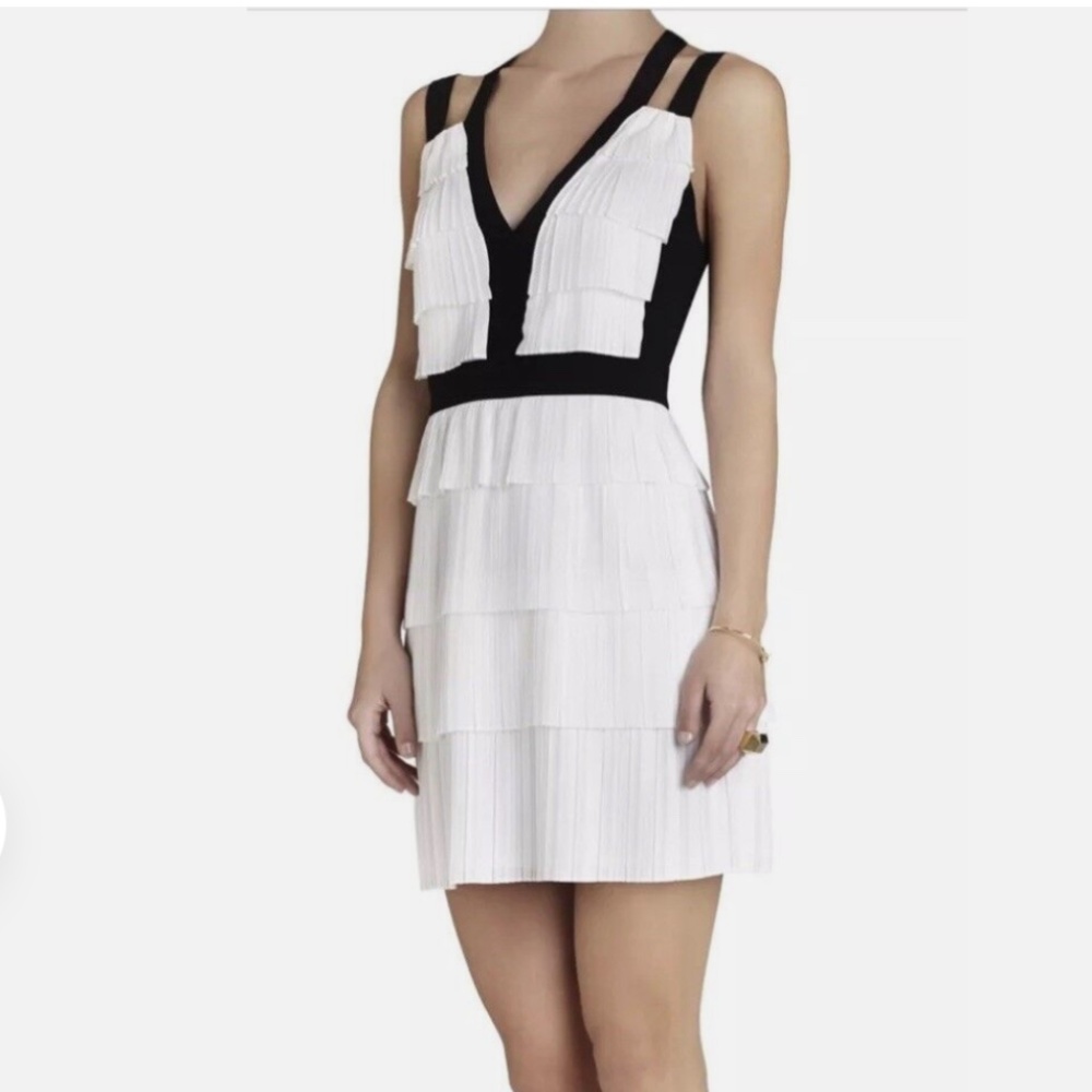 Gorgeous BCBG MaxAzria Dress New with Tags - 4